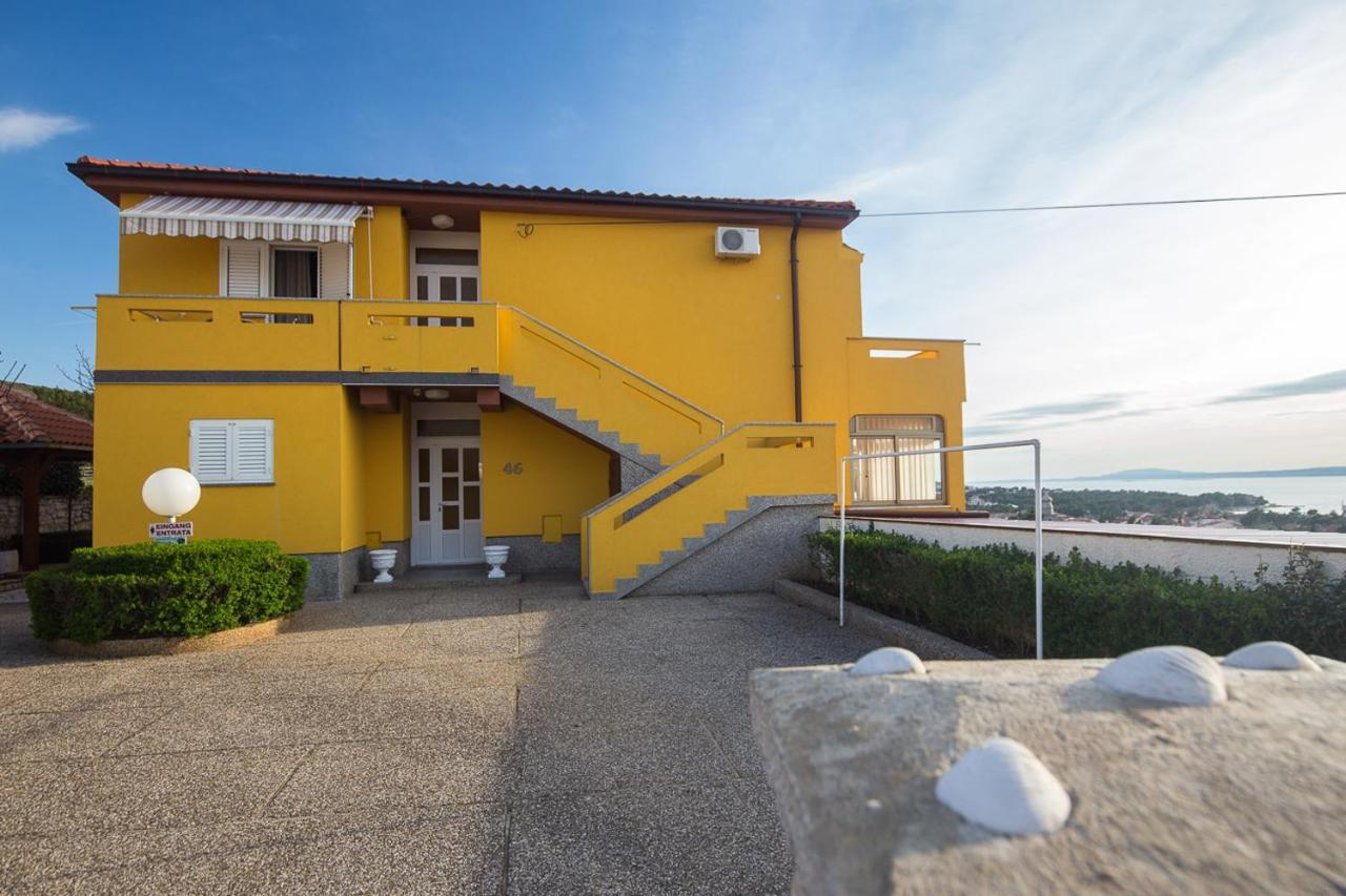 The Manzoni Family 2 Hotel Punat Exterior photo